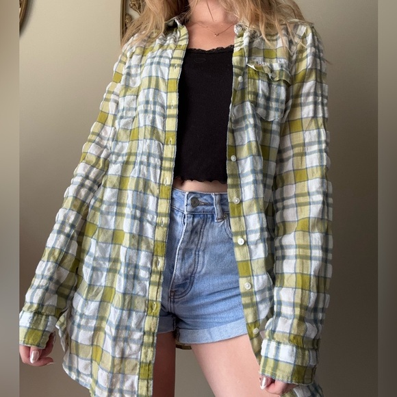 Hollister Lightweight Colorful Flannel - Picture 2 of 11